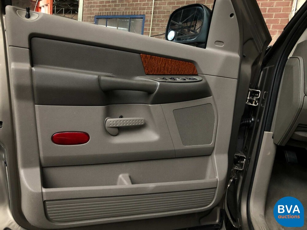 Dodge RAM 1500 SLT 6-Personen 314pk 2006 -YOUNGTIMER-.