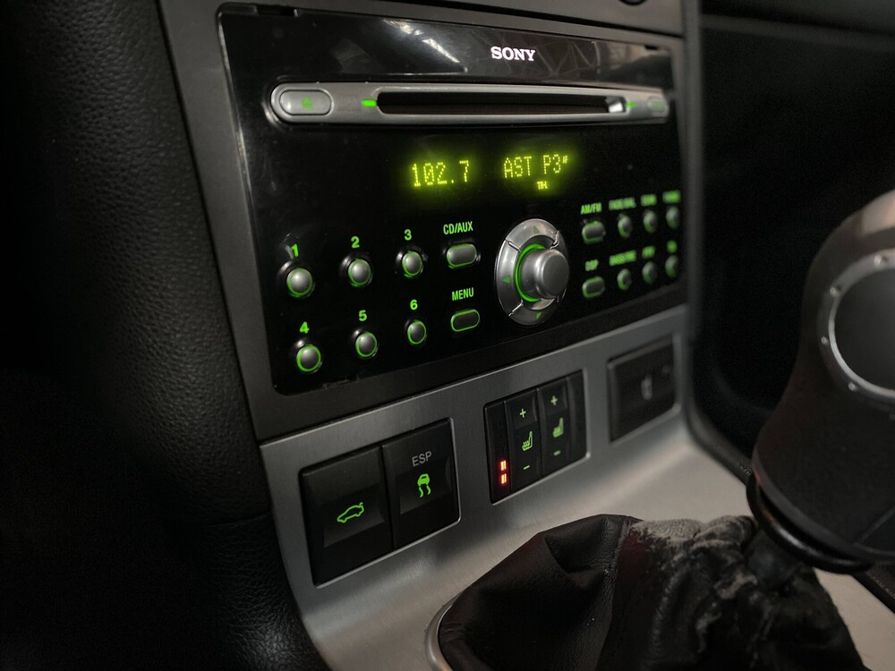 FordMondeo 3.0 V6 ST220 226PS 2004 -Org. NL-, 37-PR-XX.