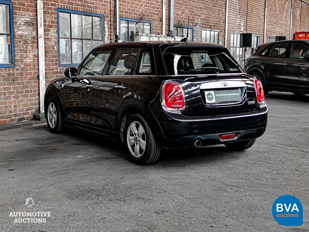 Mini 1.5 Cooper Business 136pk 2015, GG-433-Z