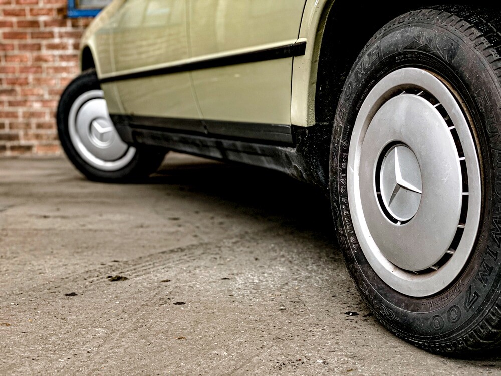 Mercedes-Benz 190E 2.0 90 PS W201 1983, 66-NDZ-8.