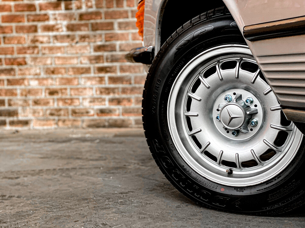 Mercedes-Benz 450SL R107 Roadster 4.5 218 PS SL-Klasse 1973, 23-YA-01.