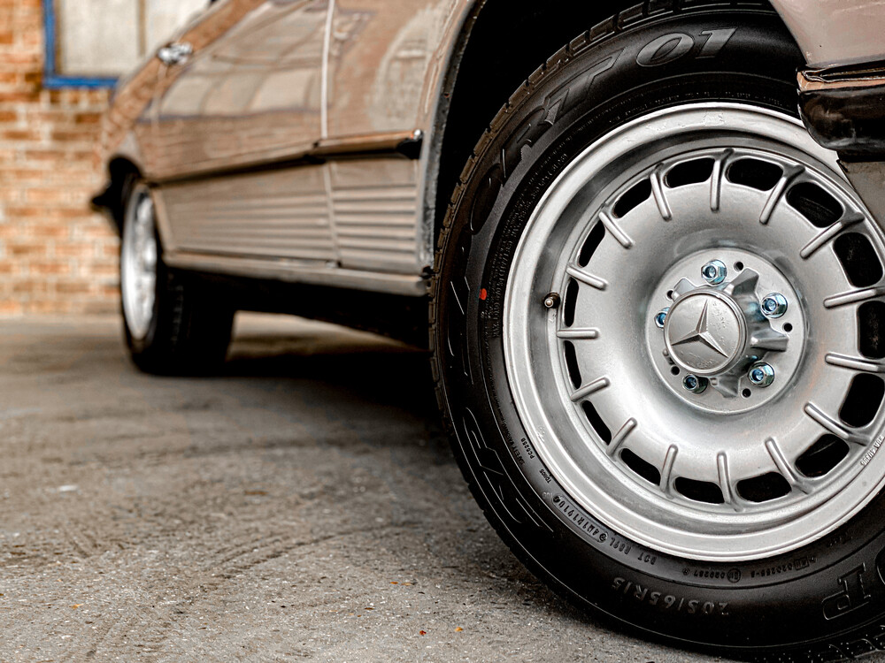 Mercedes-Benz 450SL R107 Roadster 4.5 218 PS SL-Klasse 1973, 23-YA-01.