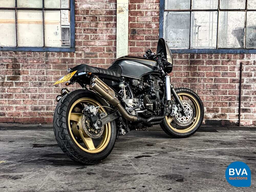 Kawasaki GPZ900 Cafe Racer 80 PS 1991, MK-33-ZB.