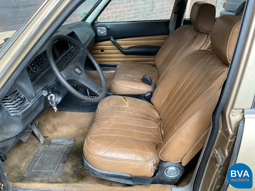 Peugeot 604 2.7 V6 SL 136pk 1975 -Org. NL-, 10-HM-97