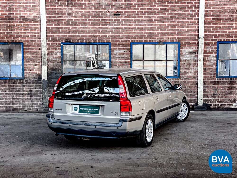 Volvo V70 2.4 Comfortline 7Personen 140PS 2001 -Org. NL-,10-HB-JN.