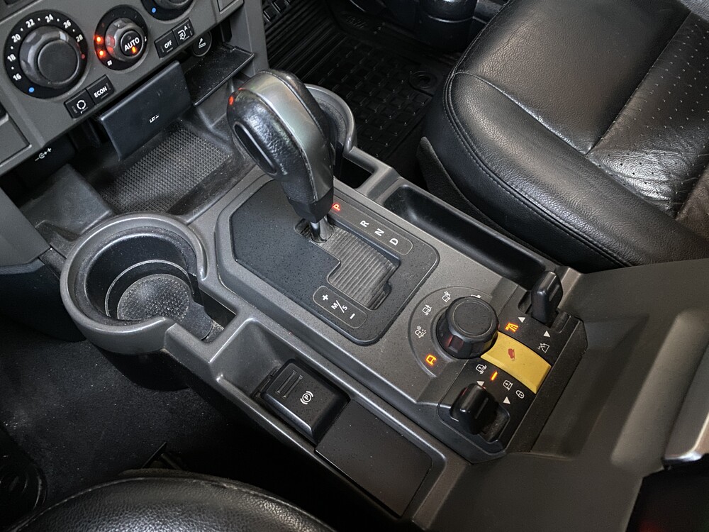 Landrover Discovery 4.4 V8 HSE 7-Personen Youngtimer 2006, P-182-HF.