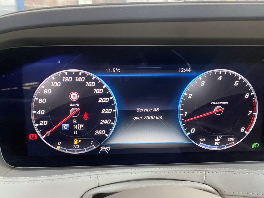 Mercedes-Benz Maybach S560 S-Klasse LANG 469pk Facelift 2018 ORG-NL, SG-782-B.