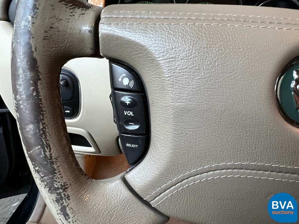 Jaguar XJ3.5 V8 Automatik 258 PS Org.NL 2004, 32-NV-FX.