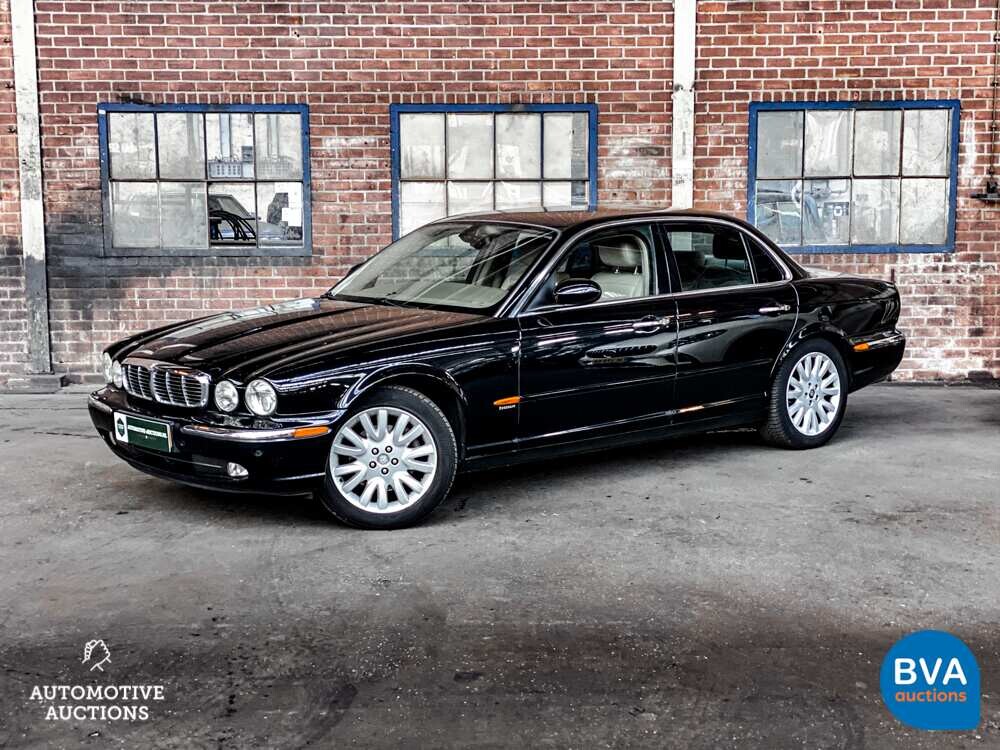 Jaguar XJ3.5 V8 Automatik 258 PS Org.NL 2004, 32-NV-FX.