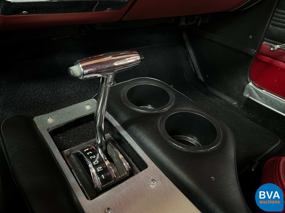 Ford Mustang 4.7 V8 200 PS 1967.