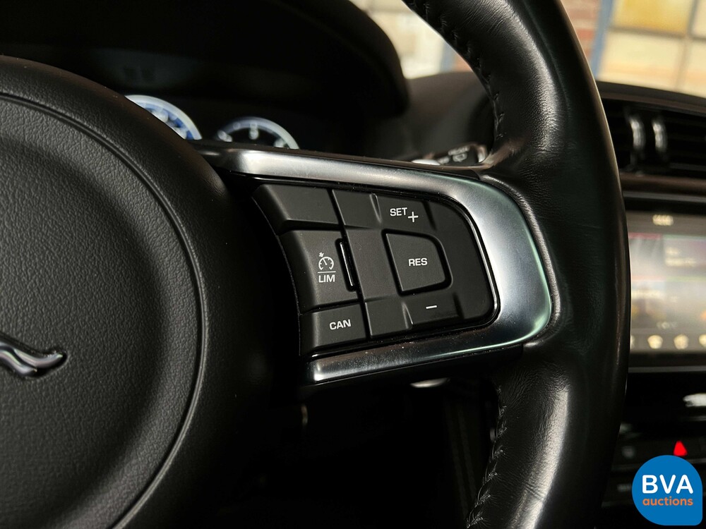 Jaguar F-Pace 30d 300pk R-Sport AWD Automaat 2018 -Org. NL-, RP-377-X