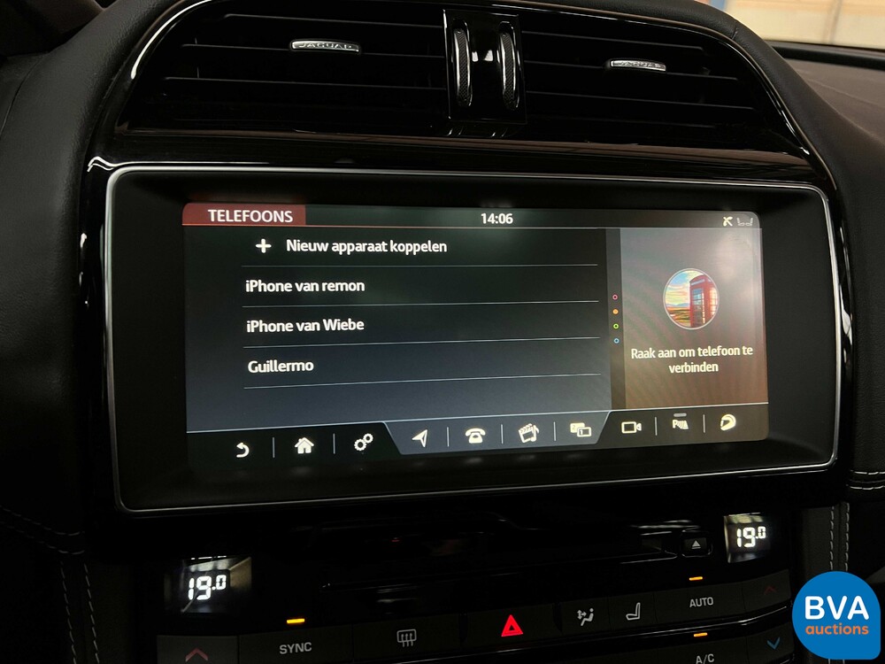 Jaguar F-Pace 30d 300pk R-Sport AWD Automaat 2018 -Org. NL-, RP-377-X