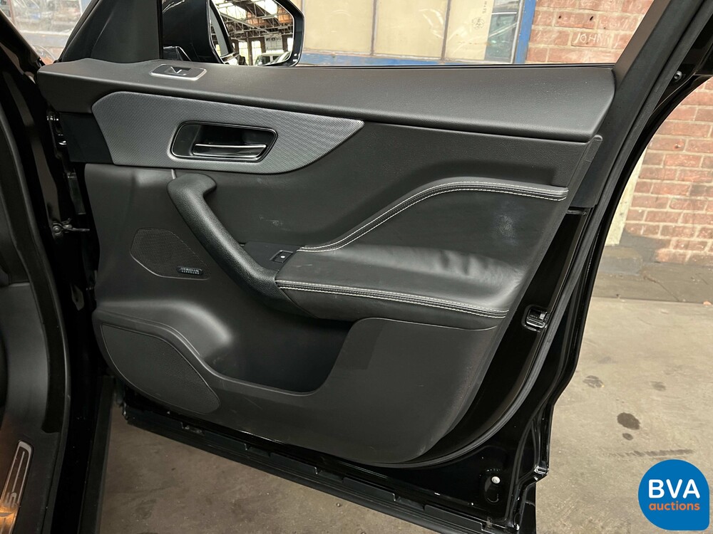 Jaguar F-Pace 30d 300pk R-Sport AWD Automaat 2018 -Org. NL-, RP-377-X