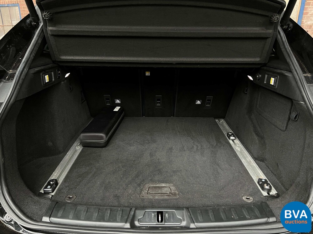 Jaguar F-Pace 30d 300pk R-Sport AWD Automaat 2018 -Org. NL-, RP-377-X