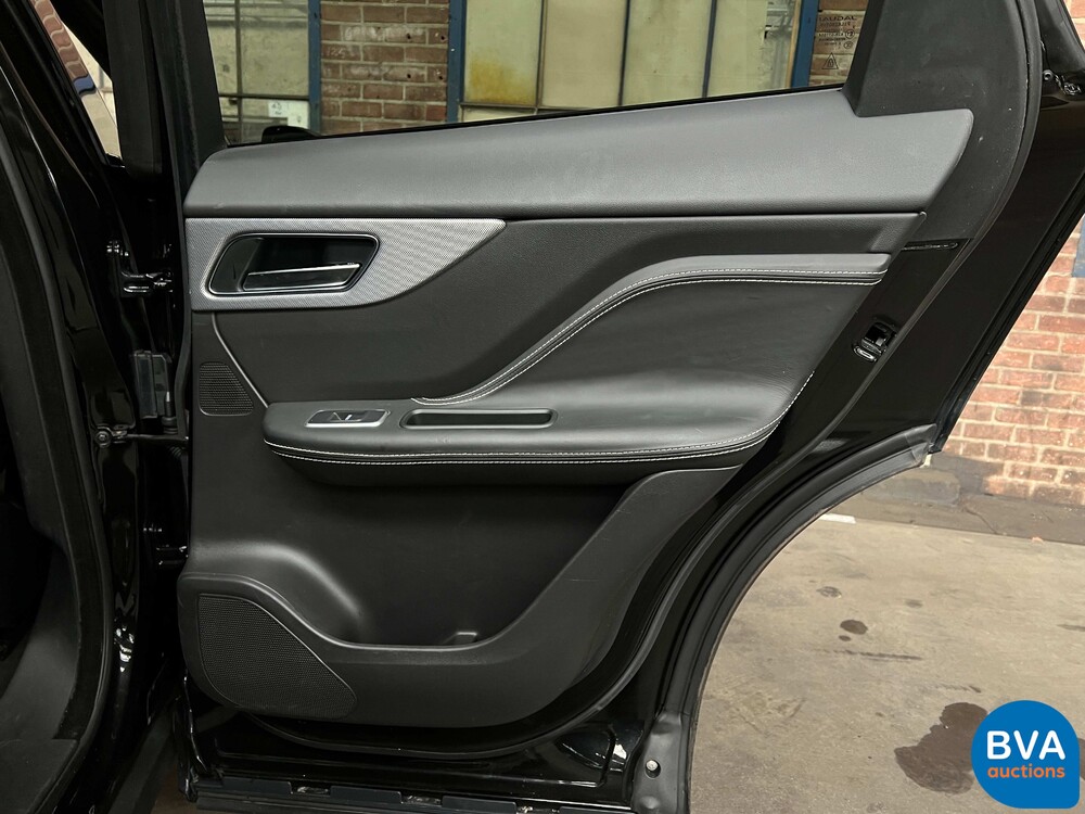 Jaguar F-Pace 30d 300pk R-Sport AWD Automaat 2018 -Org. NL-, RP-377-X