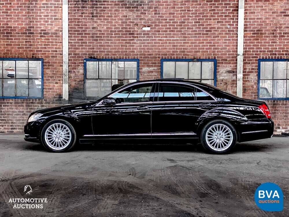 Mercedes-Benz S400 Hybrid LANG S-Klasse PRESTIGE PLUS Facelift 2010 279 PS, 70-NNT-2.