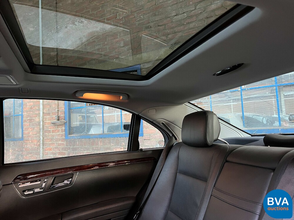 Mercedes-Benz S400 Hybrid LANG S-Klasse PRESTIGE PLUS Facelift 2010 279 PS, 70-NNT-2.