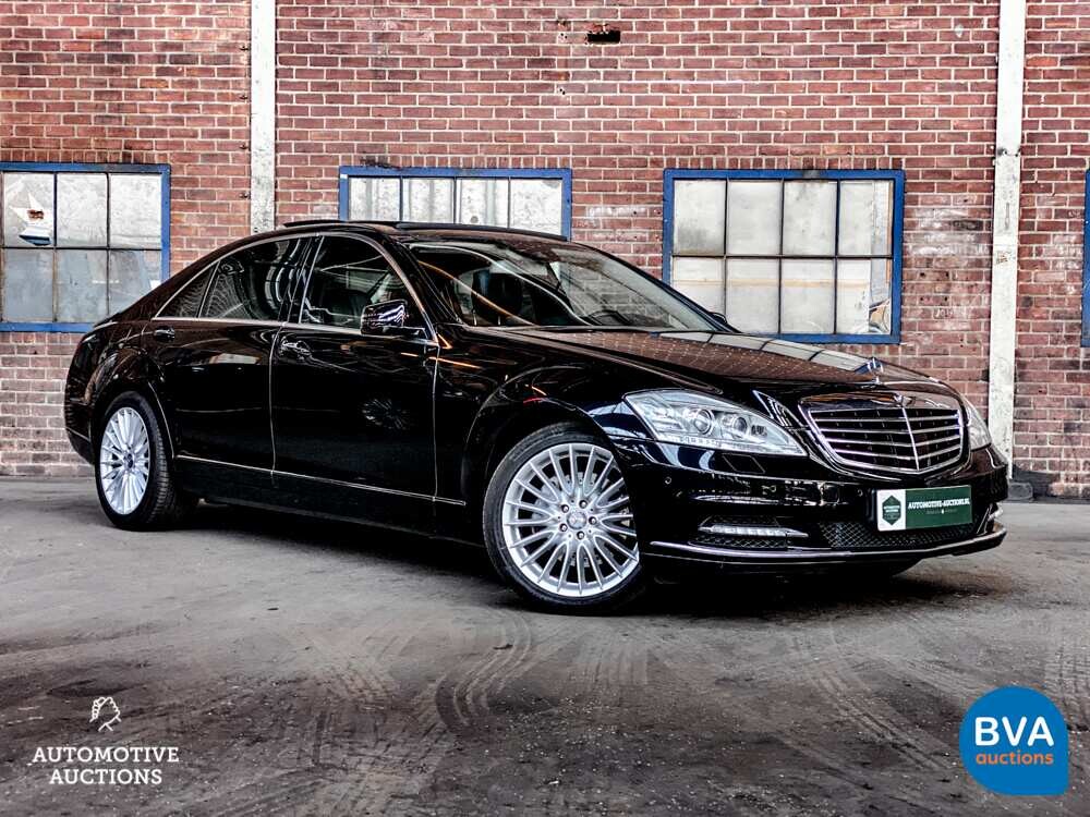 Mercedes-Benz S400 Hybrid LANG S-Klasse PRESTIGE PLUS Facelift 2010 279 PS, 70-NNT-2.