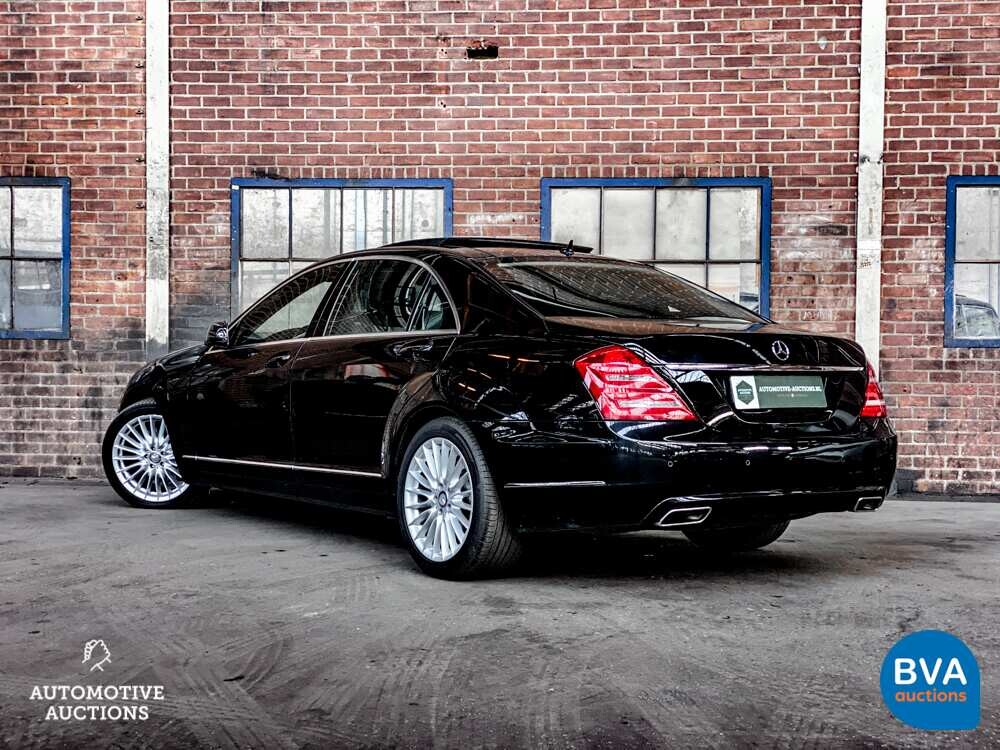 Mercedes-Benz S400 Hybrid LANG S-Klasse PRESTIGE PLUS Facelift 2010 279 PS, 70-NNT-2.