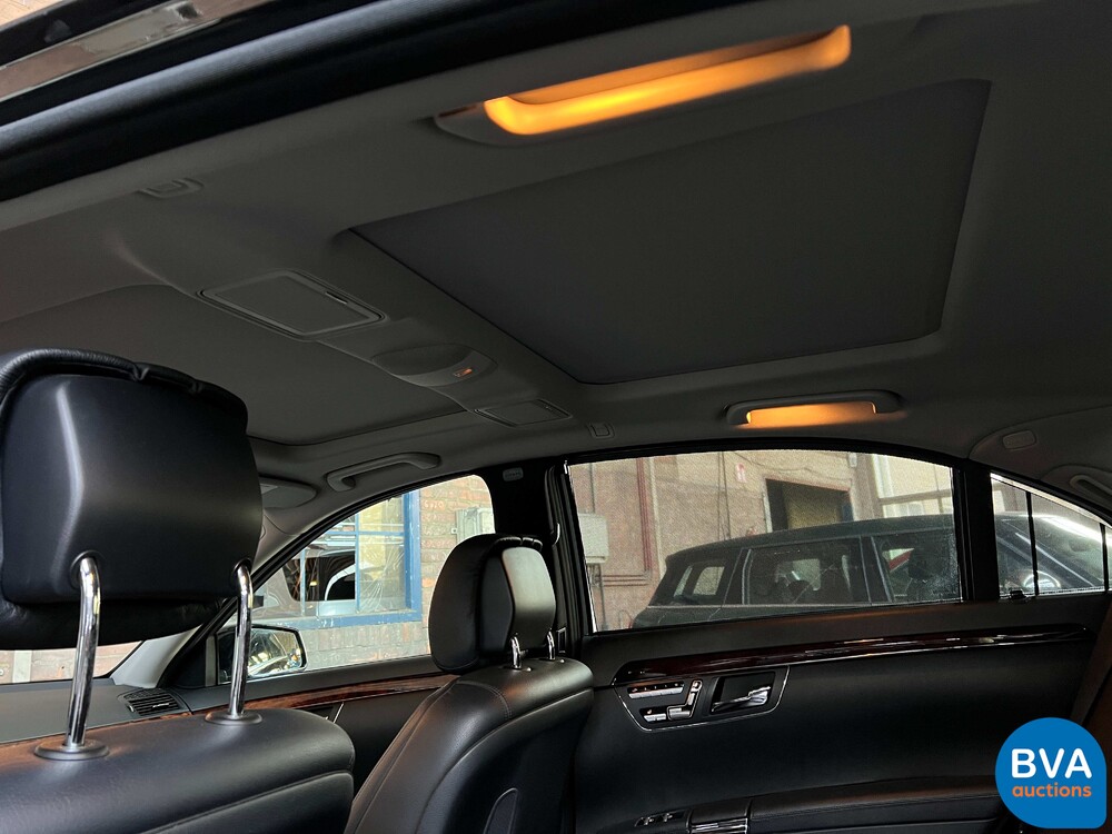 Mercedes-Benz S400 Hybrid LANG S-Klasse PRESTIGE PLUS Facelift 2010 279 PS, 70-NNT-2.