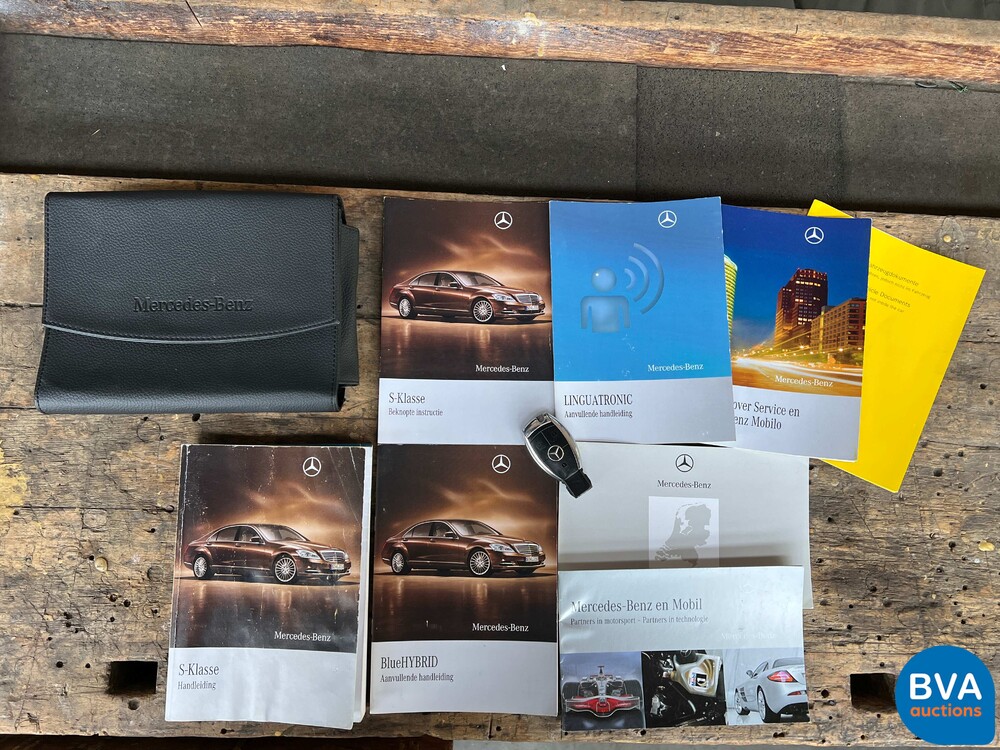 Mercedes-Benz S400 Hybrid LANG S-Klasse PRESTIGE PLUS Facelift 2010 279 PS, 70-NNT-2.