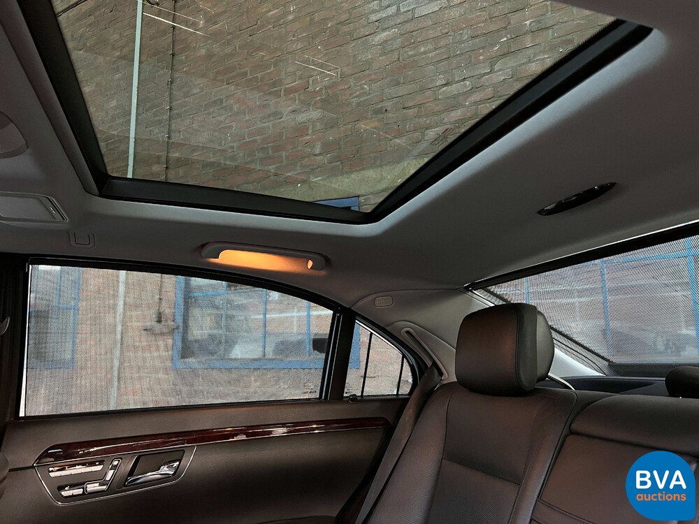 Mercedes-Benz S400 Hybrid LANG S-Klasse PRESTIGE PLUS Facelift 2010 279 PS, 70-NNT-2.