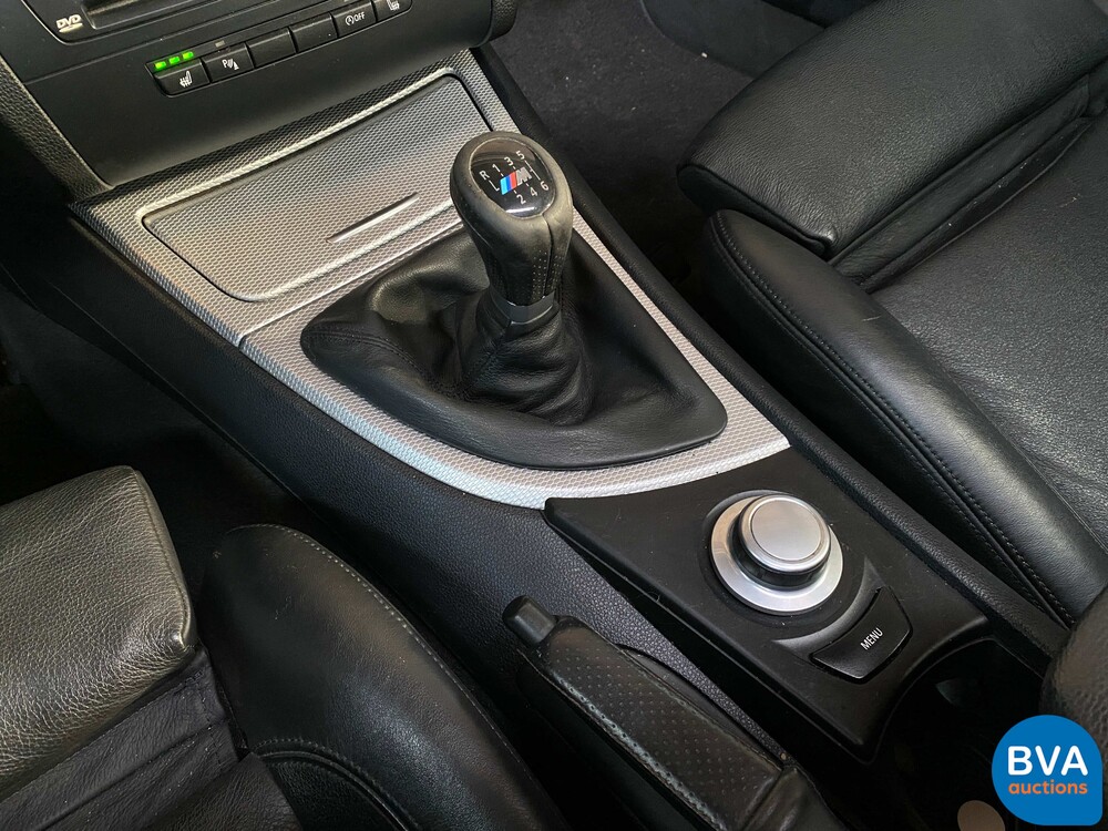 BMW 120i 3-Türer M-Sport 1er Serie 2008, N-147-KD.