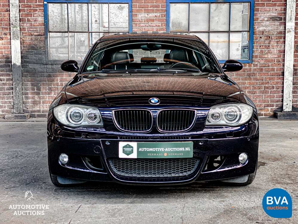 BMW 120i 3-Türer M-Sport 1er Serie 2008, N-147-KD.