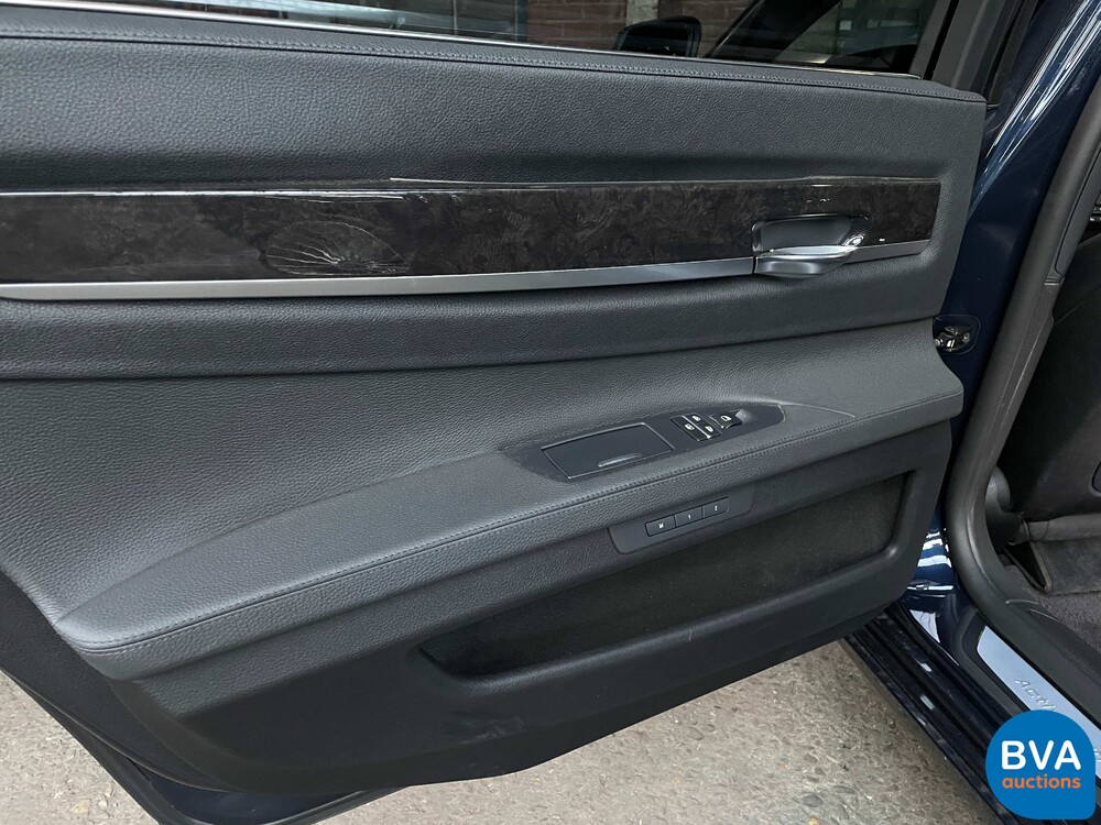 BMW ActiveHybrid7 Alpina 4.4 V8 465pk 7-Serie F04 2011