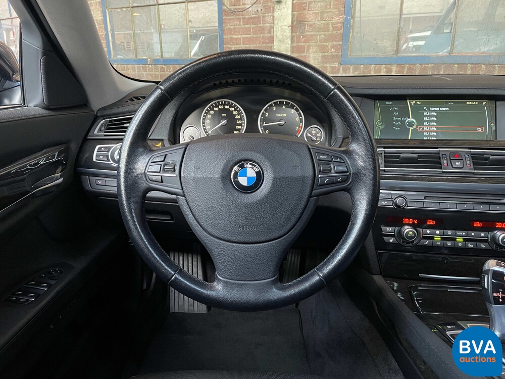 BMW ActiveHybrid7 Alpina 4.4 V8 465pk 7-Serie F04 2011