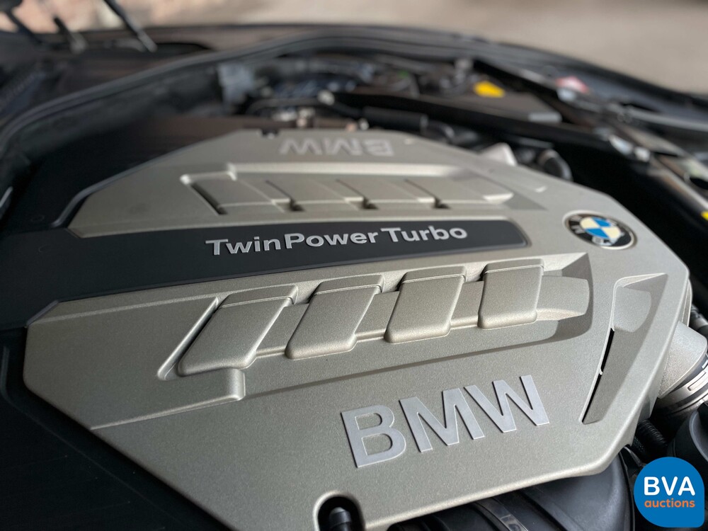 BMW ActiveHybrid7 Alpina 4.4 V8 465 PS 7er F04 2011.