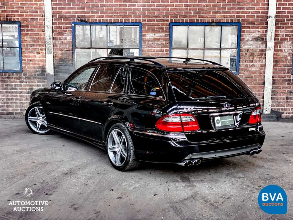 Mercedes Benz E63 AMG Kombi 6.2 V8 514 PS E-Klasse 2006.