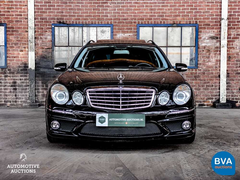 Mercedes Benz E63 AMG Kombi 6.2 V8 514 PS E-Klasse 2006.