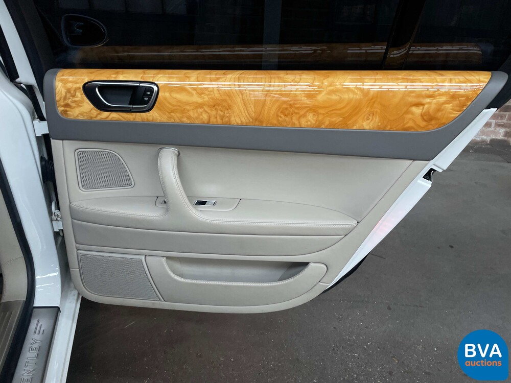 Bentley Continental Flying Spur 6.0 W12 560hp 2006.