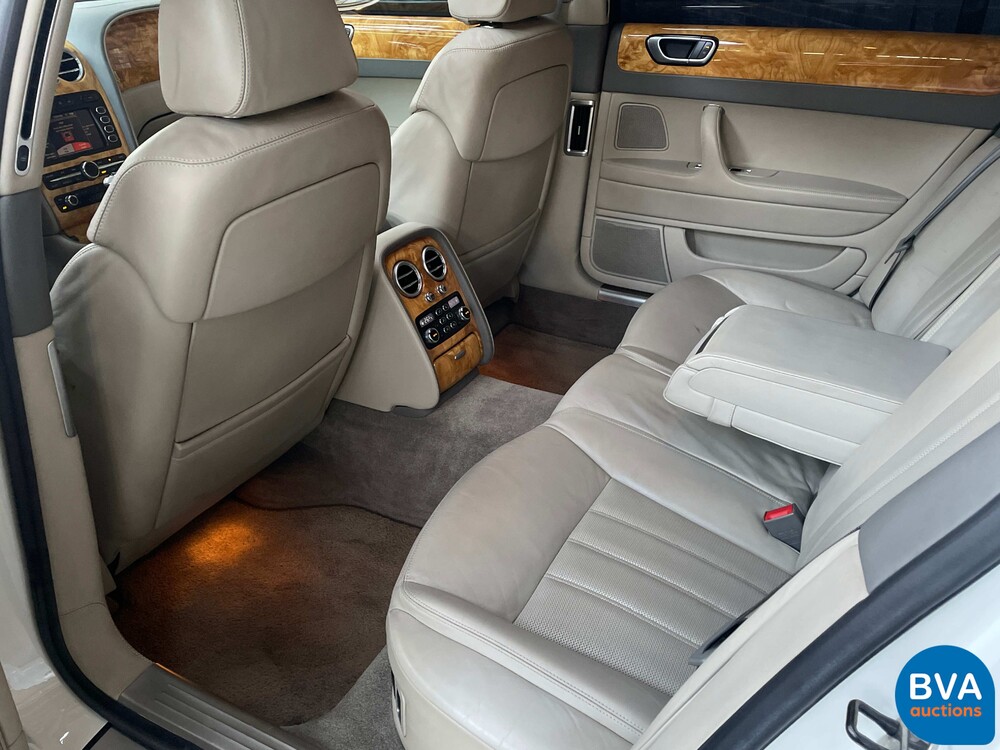 Bentley Continental Flying Spur 6.0 W12 560hp 2006.