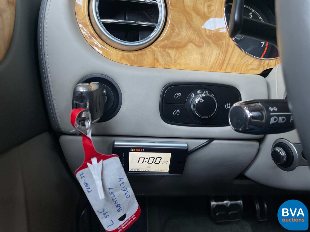 Bentley Continental Flying Spur 6.0 W12 560hp 2006.