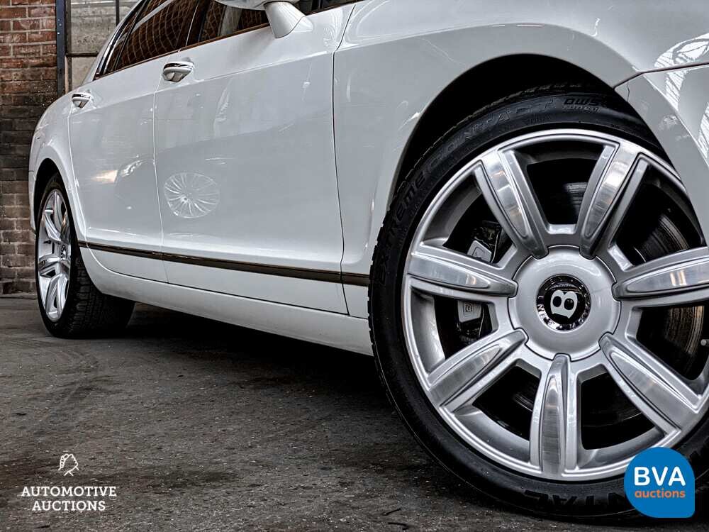 Bentley Continental Flying Spur 6.0 W12 560hp 2006.