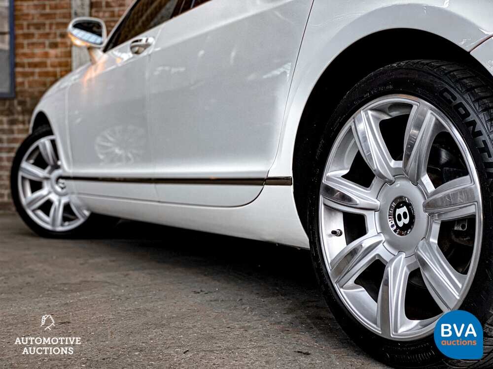 Bentley Continental Flying Spur 6.0 W12 560hp 2006.