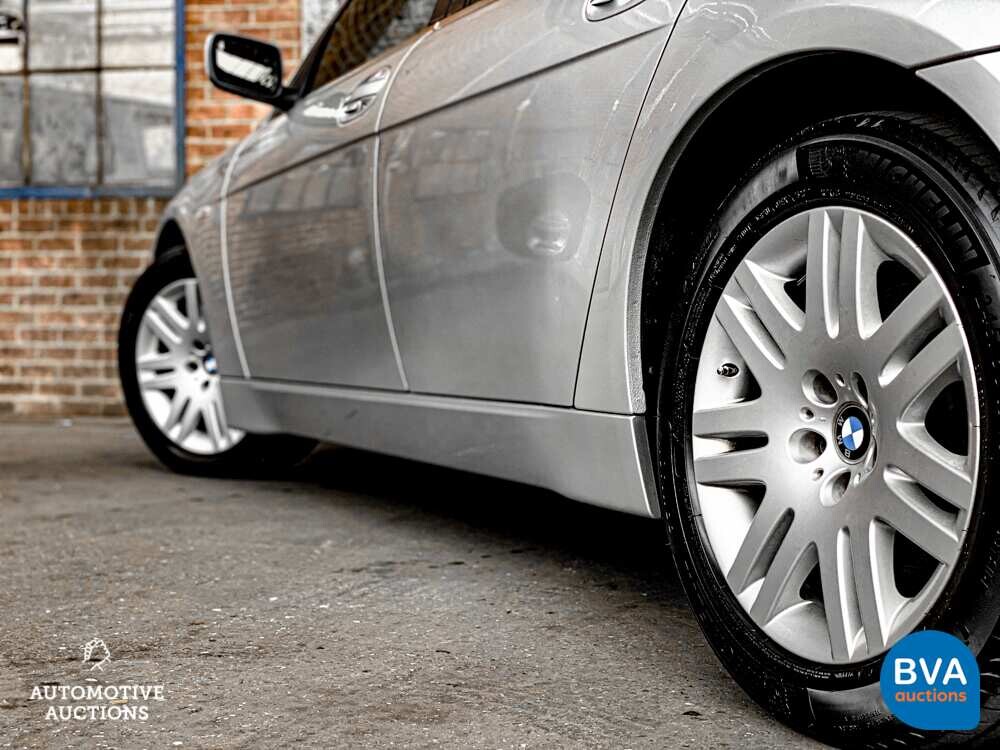 BMW 745i Executive 4.4 V8 333pk E65 7-Serie 2005