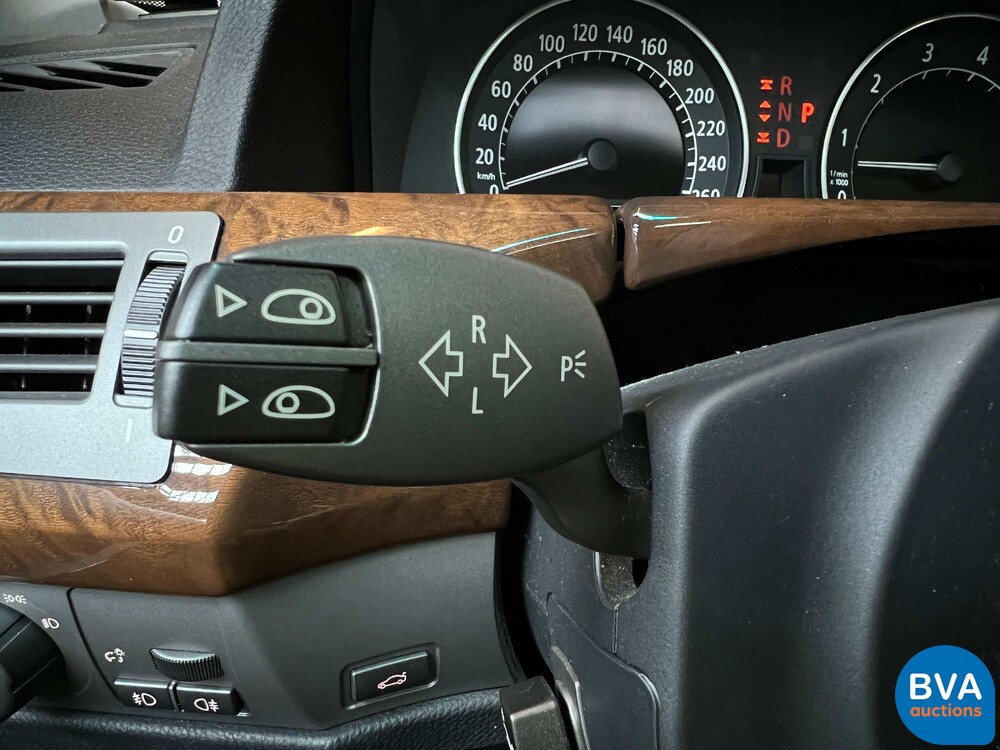 BMW 745i Executive 4.4 V8 333pk E65 7-Serie 2005