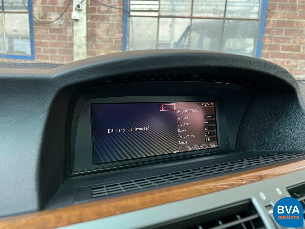 BMW 745i Executive 4.4 V8 333pk E65 7-Serie 2005