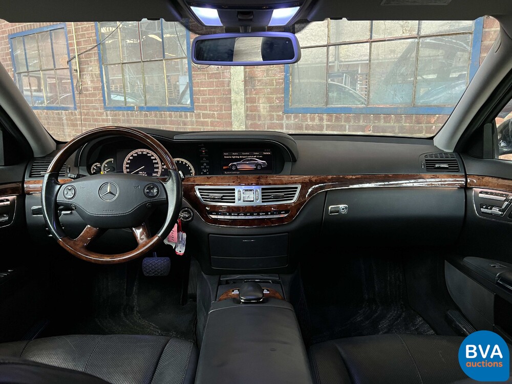 Mercedes-Benz S500 Long Prestige Plus 5.0 V8 388hp S-Class 2006.