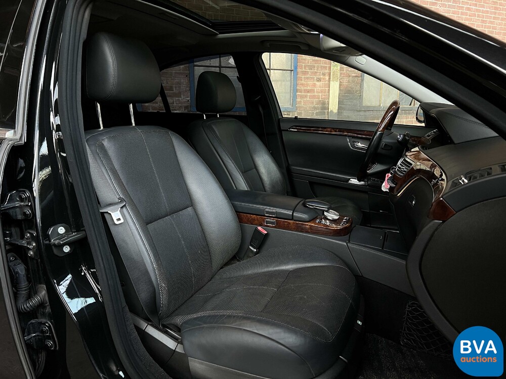 Mercedes-Benz S500 Long Prestige Plus 5.0 V8 388hp S-Class 2006.