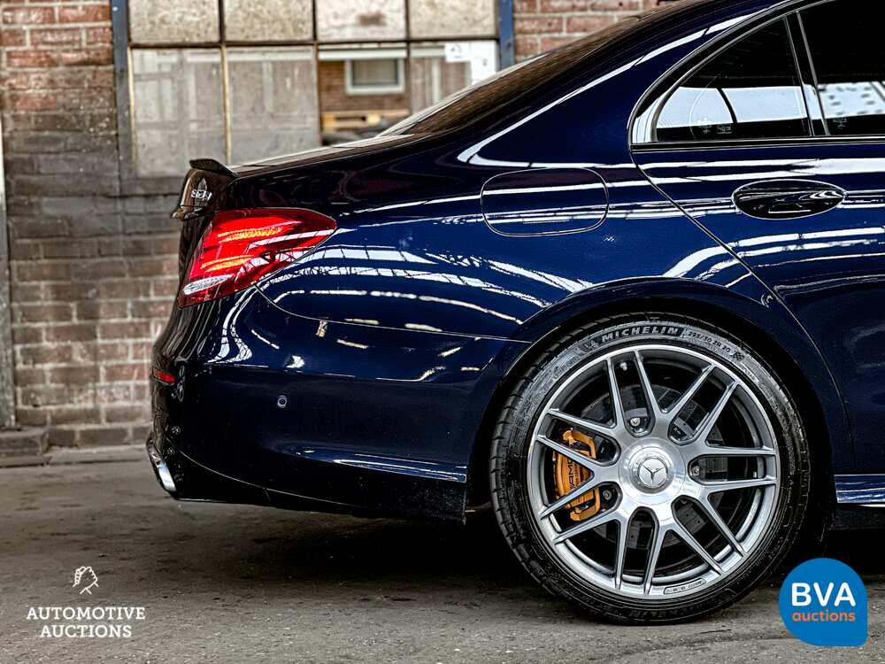 Mercedes-Benz E63s AMG 4Matic E-Klasse 700PS 2017 Limousine -Org. NL-, PH-527-P.