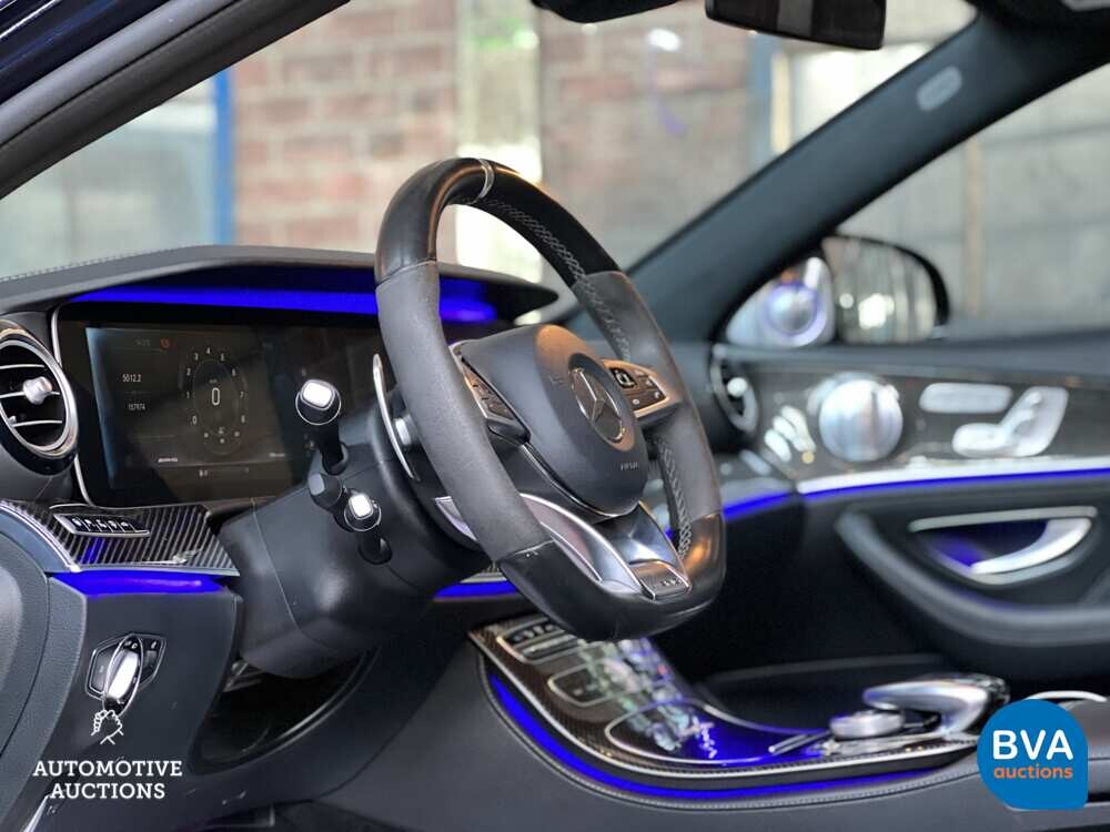 Mercedes-Benz E63s AMG 4Matic E-Klasse 700PS 2017 Limousine -Org. NL-, PH-527-P.