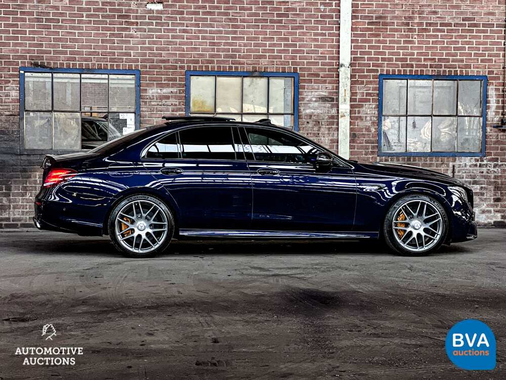 Mercedes-Benz E63s AMG 4Matic E-Klasse 700PS 2017 Limousine -Org. NL-, PH-527-P.