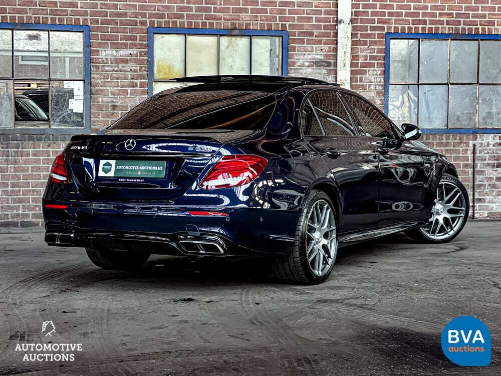 Mercedes-Benz E63s AMG 4Matic E-Klasse 700PS 2017 Limousine -Org. NL-, PH-527-P.
