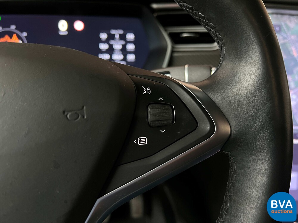 Tesla Model X 100D 6-Personen 417PS 2017 Org.-NL, PR-391-T.