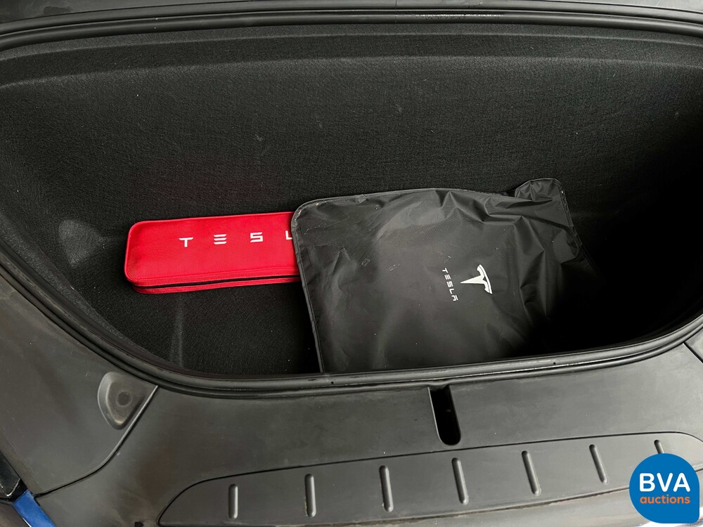 Tesla Model X 100D 6-Personen 417PS 2017 Org.-NL, PR-391-T.