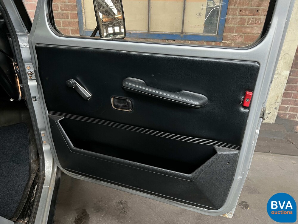 Mercedes-Benz 300GD Turbo Barndoors G-Klasse 125 PS 1980, P-061-DS.